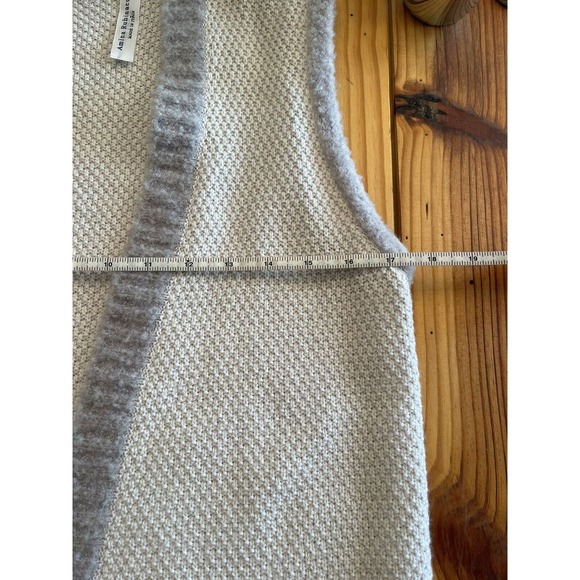 Amina Rubinacci Sz 40 Light Gray Cashmere Blend Knit Pockets Cardigan Sweater - Picture 9 of 12